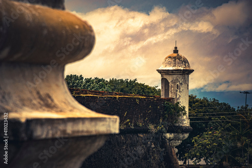 A Fortaleza de São José de Macapá é um patrimônio histórico e cultural. A guarita do baluarte, que fica no alto da fortaleza, oferece uma vista magnífica da cidade e do rio Amazonas.
