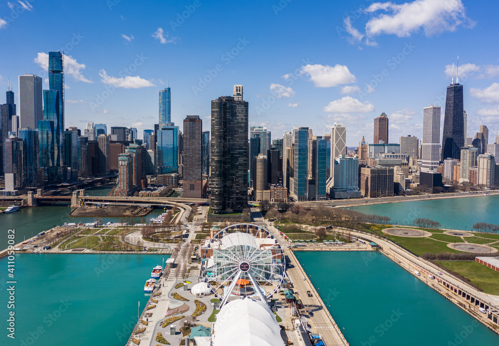 Fototapeta premium Aerial view of Navy peir