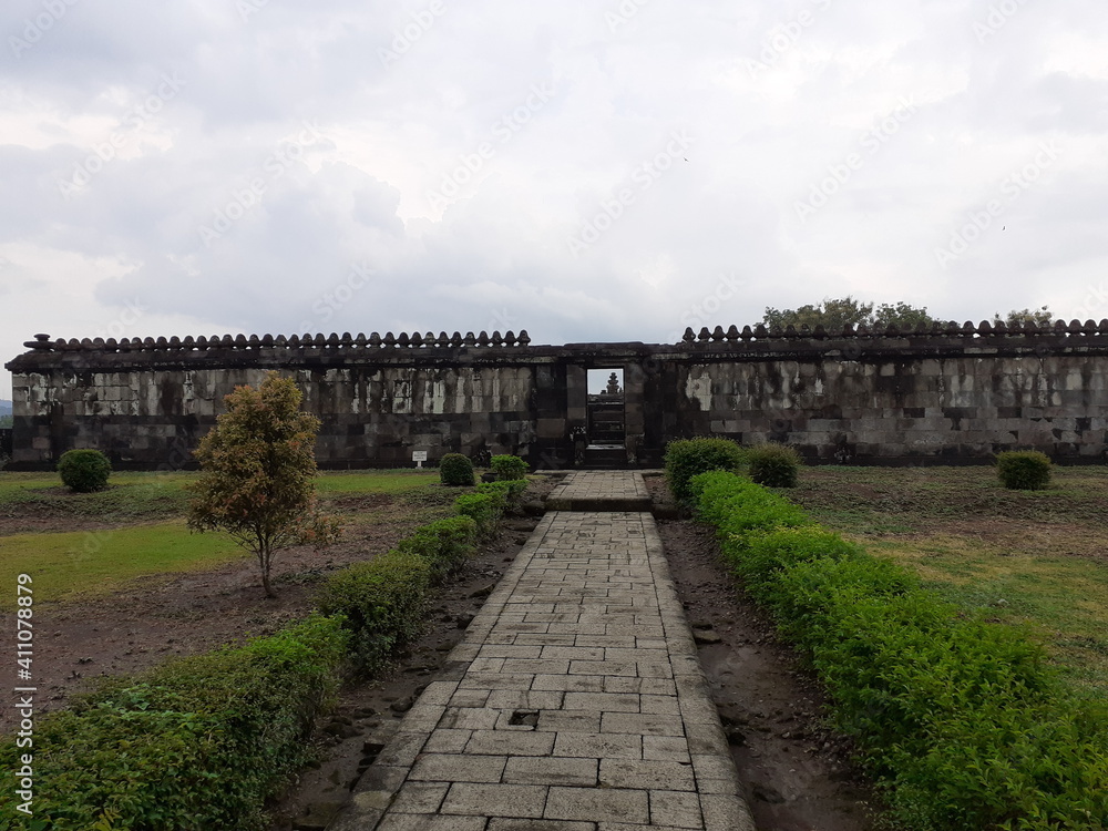 bridge in the park