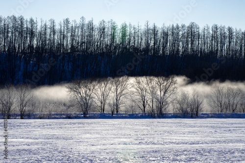 北海道冬の風景　更別村の樹氷と気嵐 © 英敏 松本