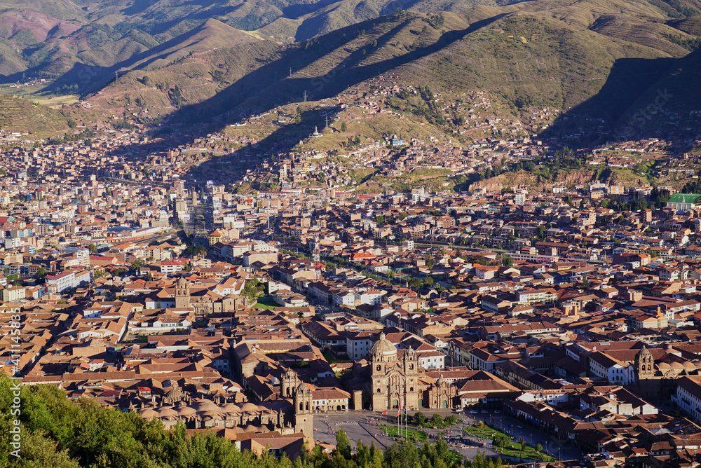 Panoramic view from a high viewpoing - Cuzco, its central square and the surrounding mountains