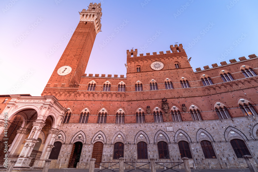 Palazzo Pubblico and Torre del Mangia in Siena. Tuscany, Italy