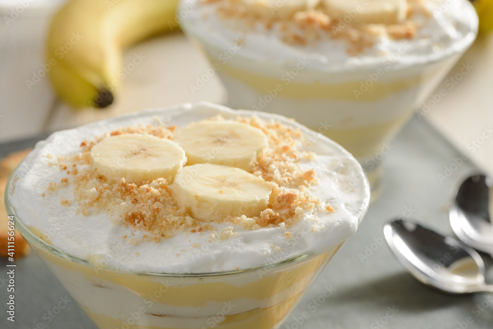 Banana slices and cookie crumbs on whipped cream mousse Banana slices and cookie crumbs on whipped cream mousse