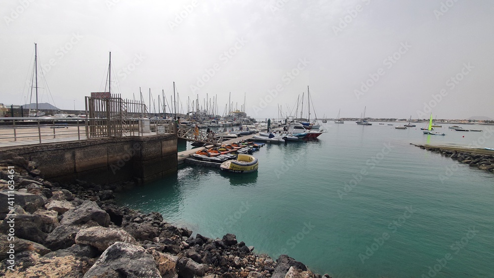 Fototapeta premium fuerteventura lobos dessert climate