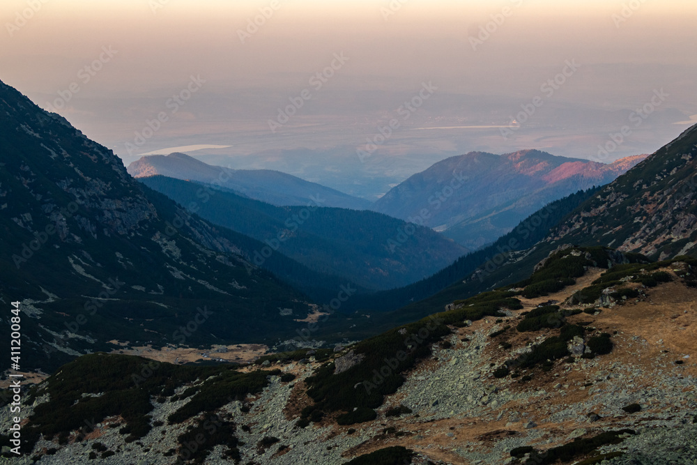 The Retezat National Park (Romanian: Parcul Naţional Retezat) is a protected area located in the Retezat Mountains in Hunedoara county, Romania. The Retezat National Park (Romanian: Parcul Naţional Retezat) is a protected area located in the Retezat Mountains in Hunedoara county, Romania.