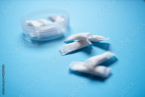 Wallpaper Mural White portion Snus in a Box on a blue background Torontodigital.ca