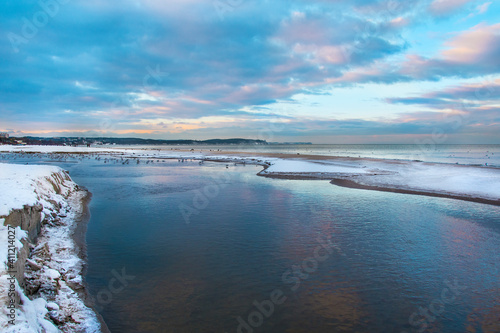 Fototapeta Naklejka Na Ścianę i Meble -  Beautiful sky over the beach and the Baltic Sea 