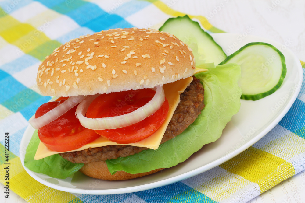 Cheeseburger, closeup