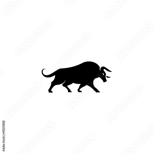 Bull Logo black and white © Tecko27