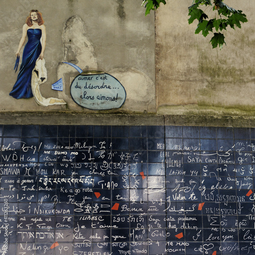 Le mur des je t'aime (Wall of love). Paris photo