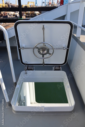 car ferry emergency exit hatch cover