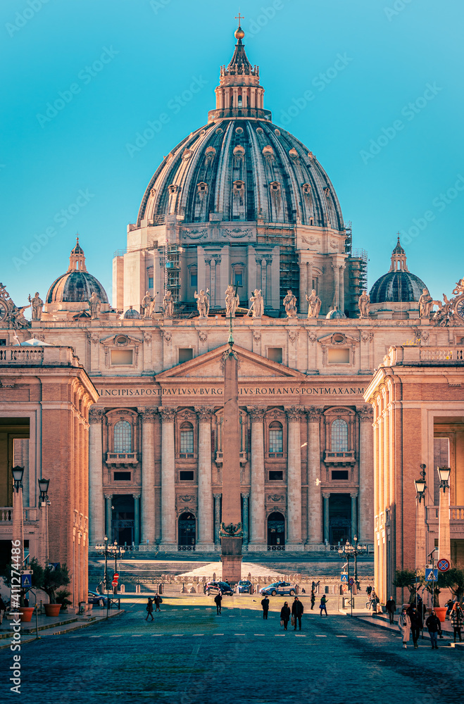 Obraz premium la basilica di san pietro vista da via della conciliazione
