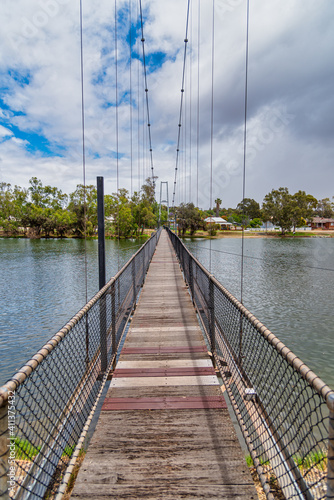 Stretching across the Avon River in Northam, the Suspension Bridge is one of the longest pedestrian bridges in Australia.