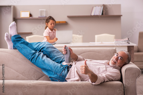 Three generations at home during pandemic