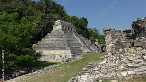 Temple of inscriptions, view from the Palenque Palace. Mexico