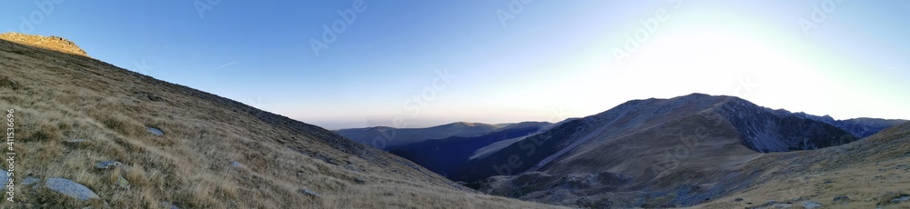 mountains mountains