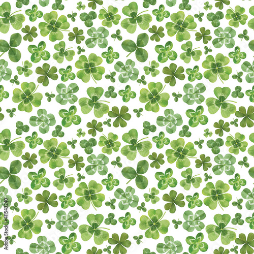 Seamless pattern for St Patrick day with gnomes and lucky clover leaves. Watercolor cartoon dwarf repeated backdrop