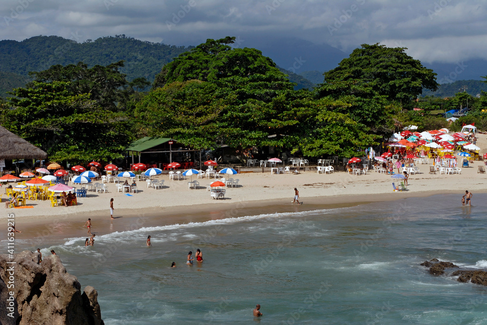 Naklejka premium Praia de Trindade em Parati. Rio de Janeiro