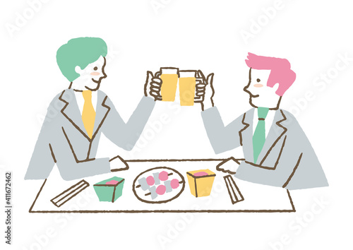 ビールで乾杯している会社員