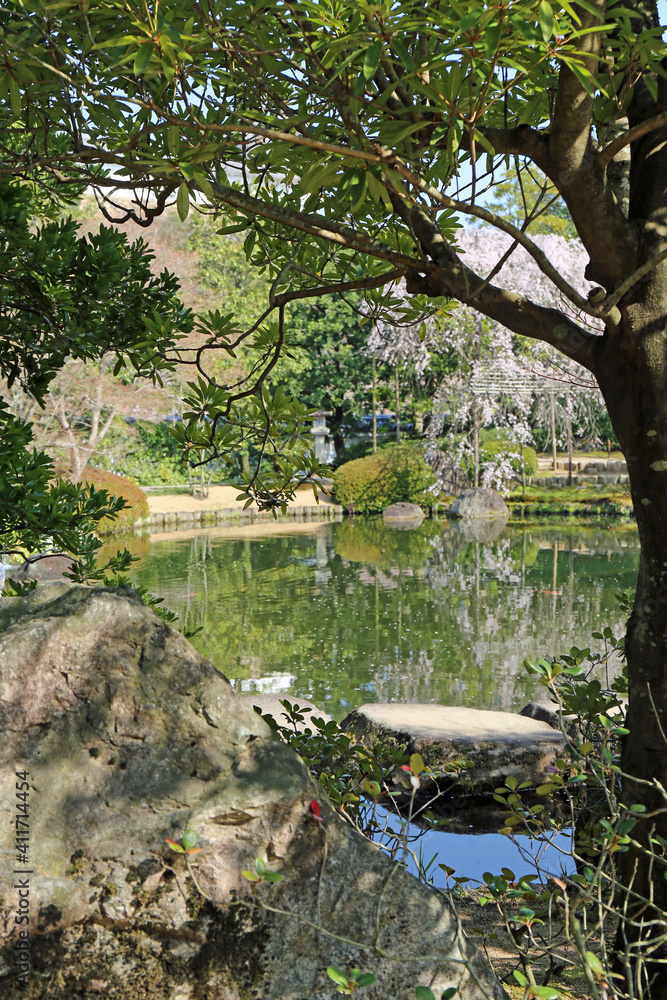 Naklejka premium 早春の好古園