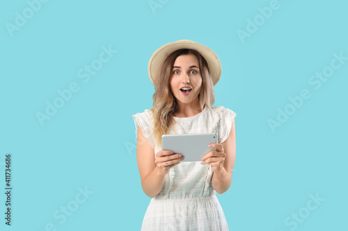 Surprised young woman with ...