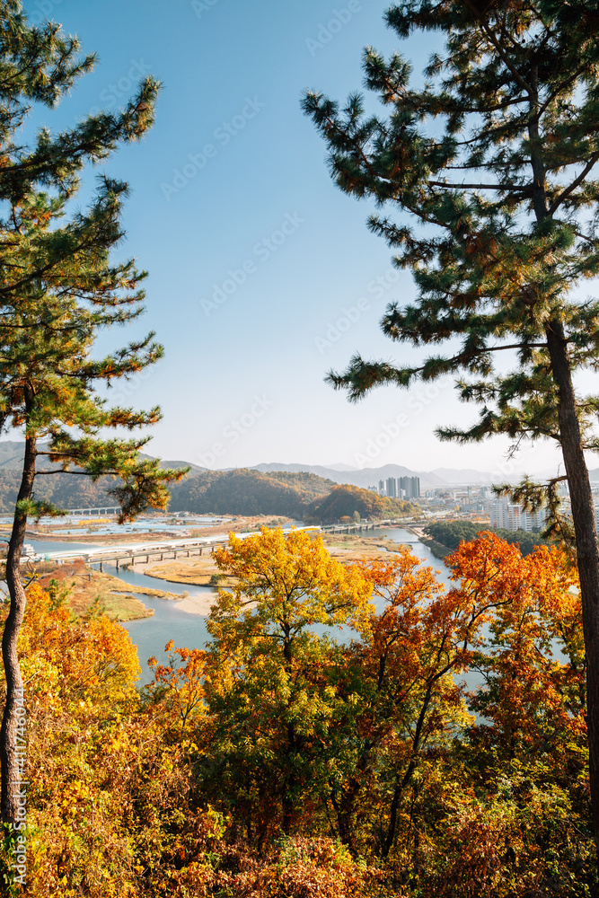 Fototapeta premium Panoramic view of Miryang river and mountain at autumn in Miryang, Korea