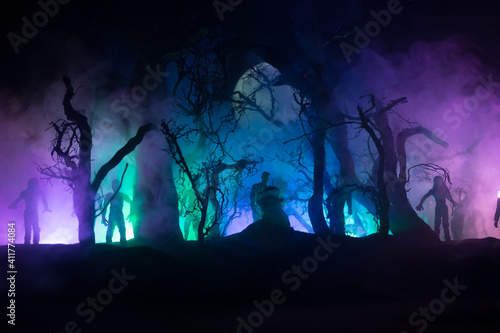 фотографія bloodthirsty zombies attacking