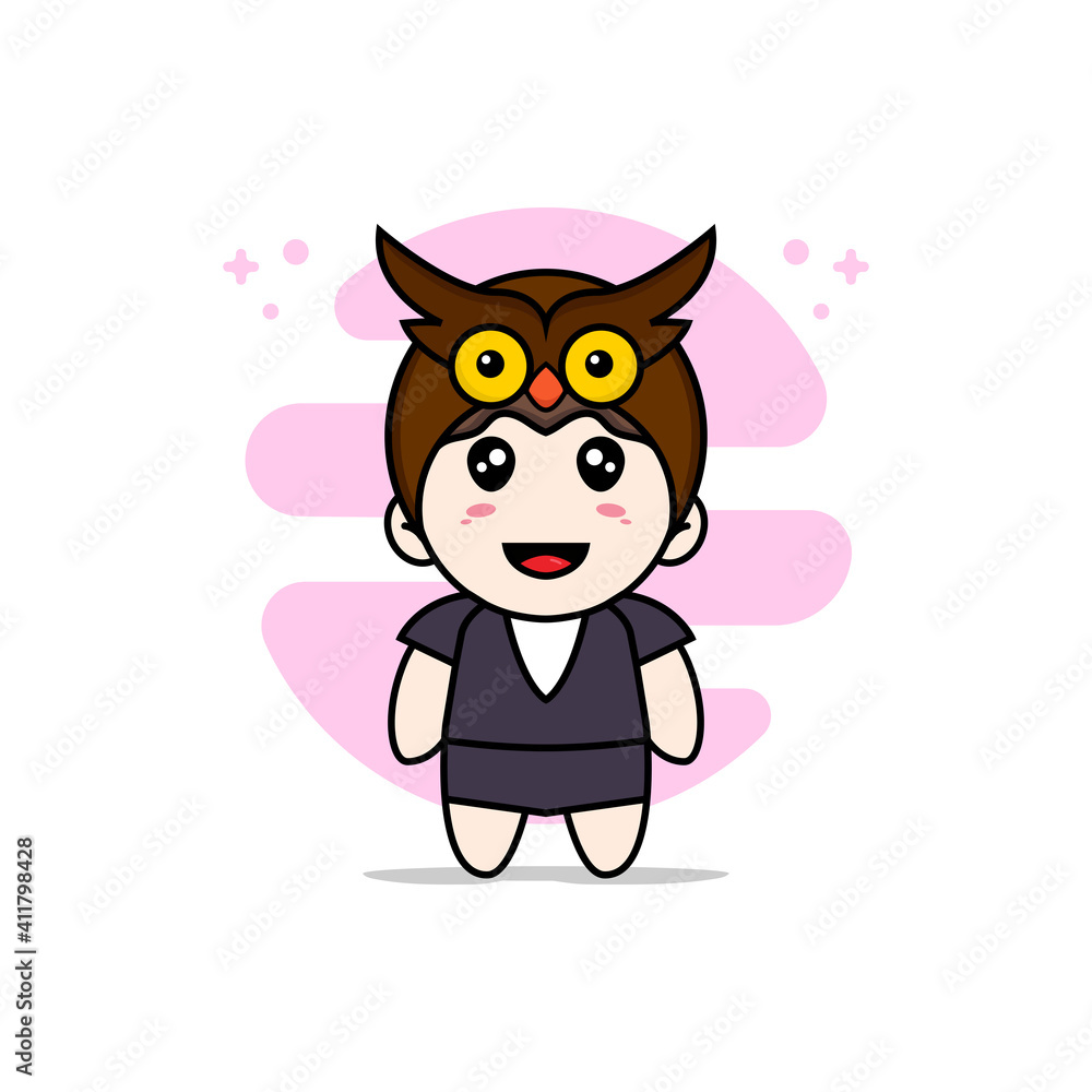 Obraz premium Cute business woman character wearing owl costume.