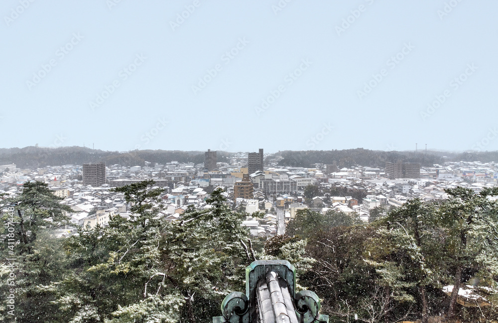 冬の松江城の天守からみた風景