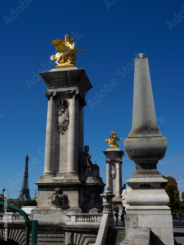 statue du pont Alexandre 3 à Paris
