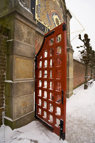 Gate of the park of the martini kerkhof in groningen called prinsentuin photo