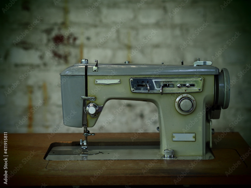 Fototapeta premium Alte Nähmaschine