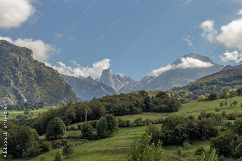 The Naranjo de Bulnes, known as Picu Urriellu, is a limestone peak dating from the paleozoic era, located in the Macizo Central region of the Picos de Europa, Asturias, Spain.