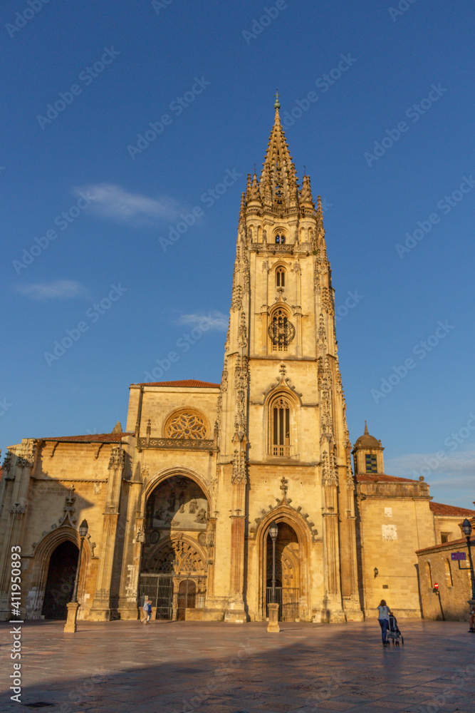 Oviedo, Spain - September 4, 2020: The Metropolitan Cathedral Basilica of the Holy Saviour at sunset. Gothic cathedral located in the city of Oviedo, Asturias. It is also known as Sancta Ovetensis.