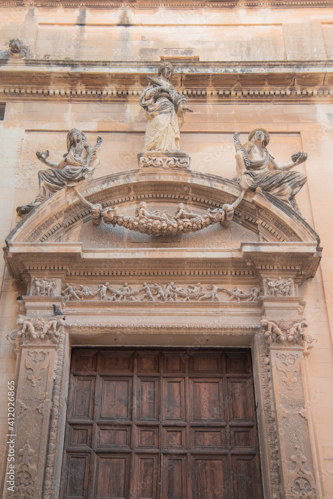 Obraz premium Lecce_Puglia_Italy_baroque_door