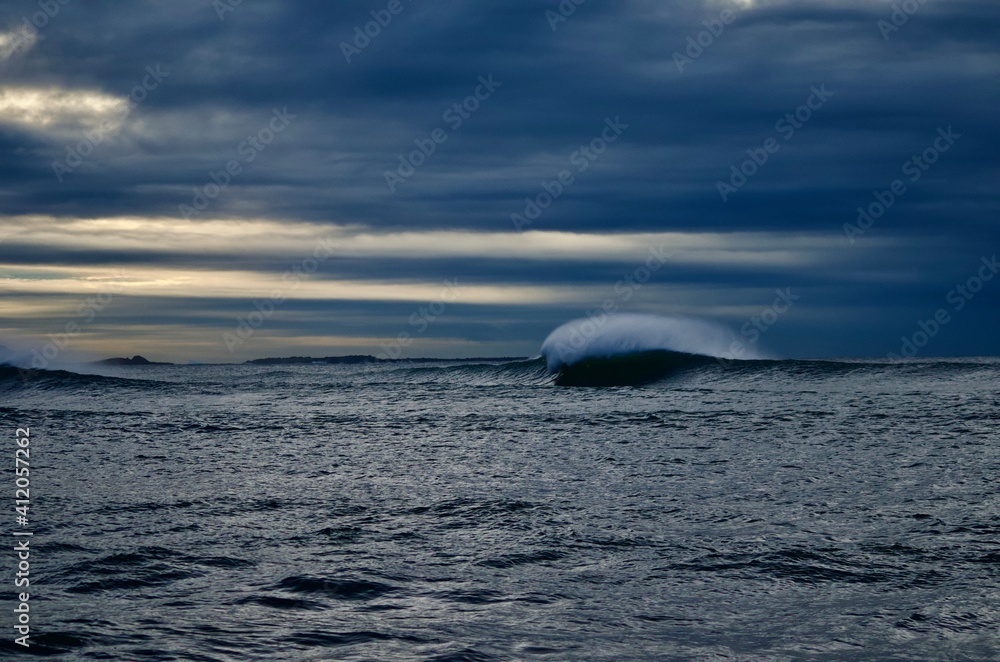 Fototapeta premium iceberg at sunset