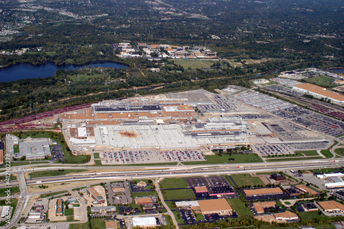 Aerial view of automobile manufacturing plant in Fenton, Missouri, USA. 