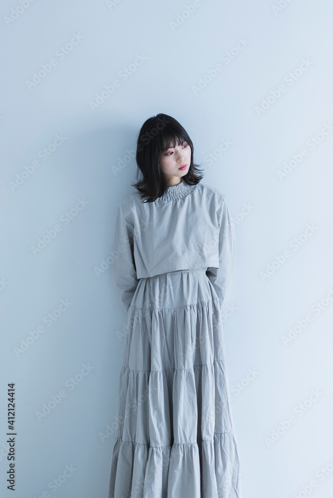 リラックスした女性 リラックスした女性