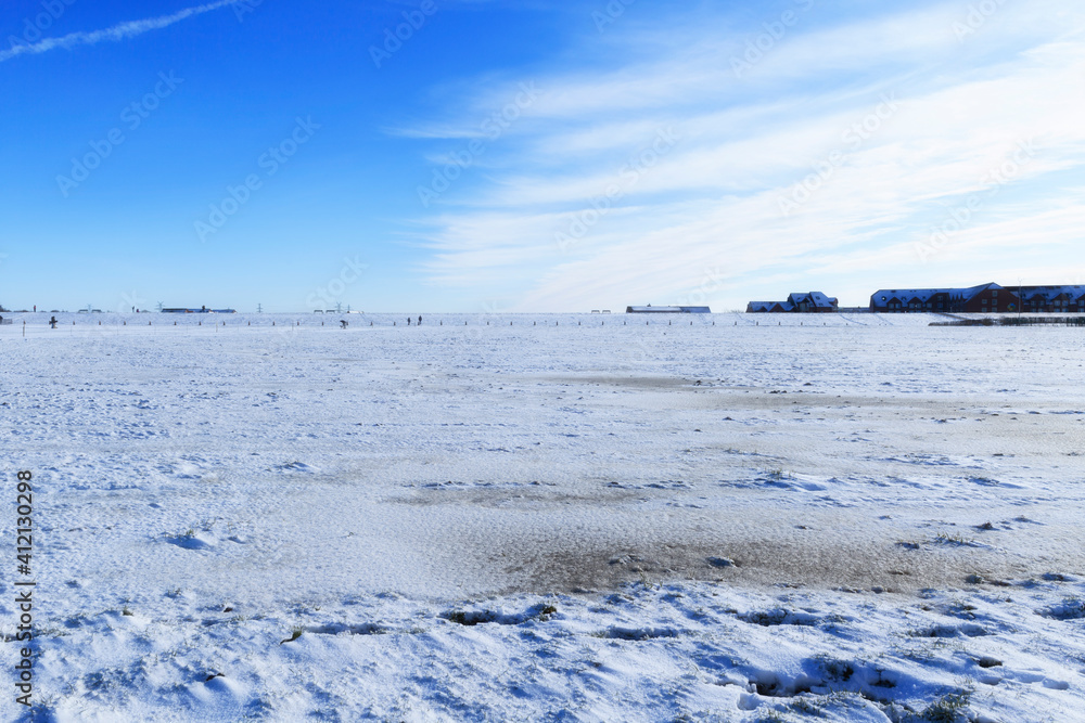 Verschneiter Strand in Norddeich