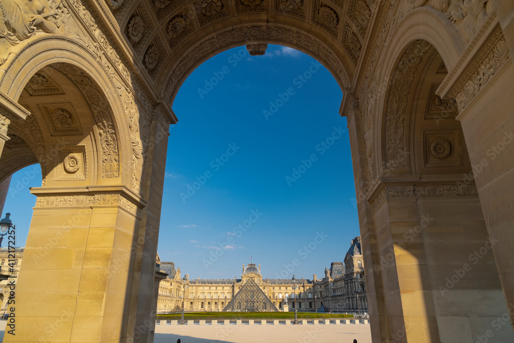 Obraz premium France, Paris, The Louvre Museum is the world's largest art museum and a historic monument in Paris.
