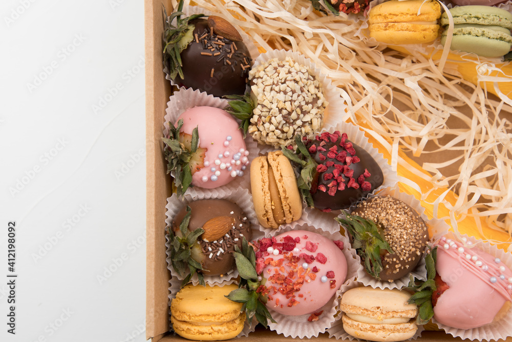 Chocolate covered strawberries in a box Chocolate covered strawberries in a box