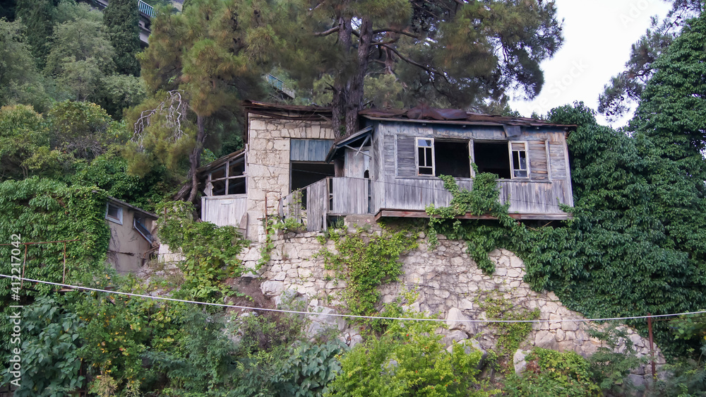 old abandoned house old abandoned house
