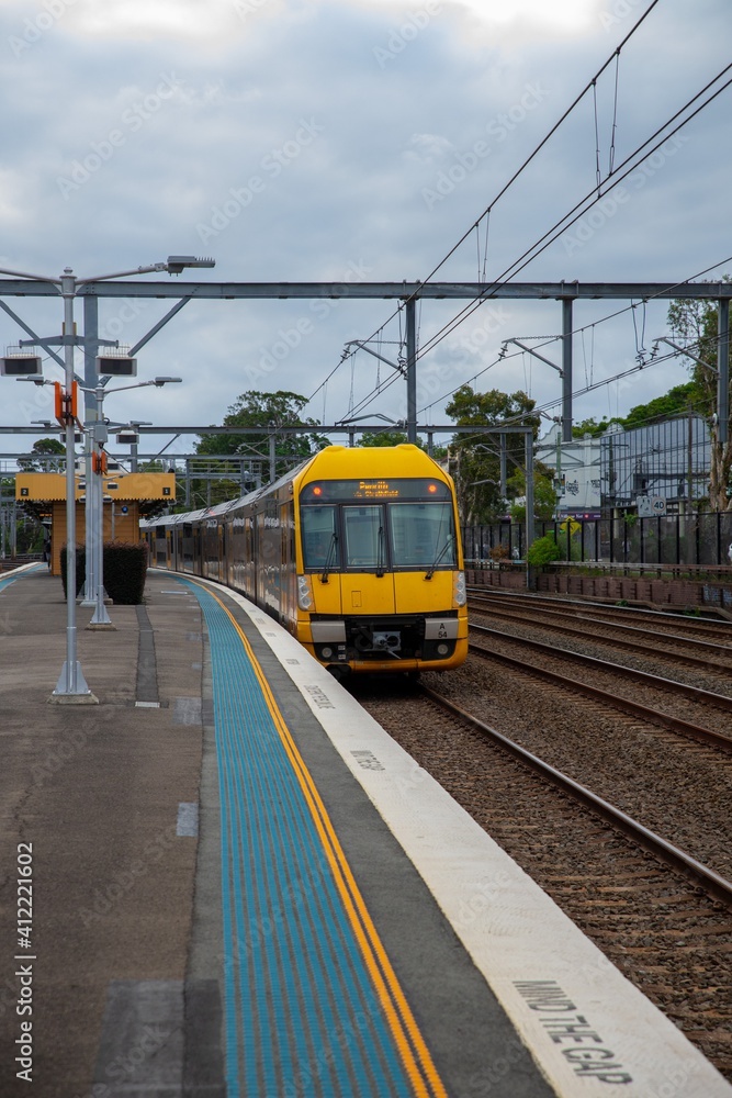 Fototapeta premium Passages Train going through Summer Hill Station NSW Australia