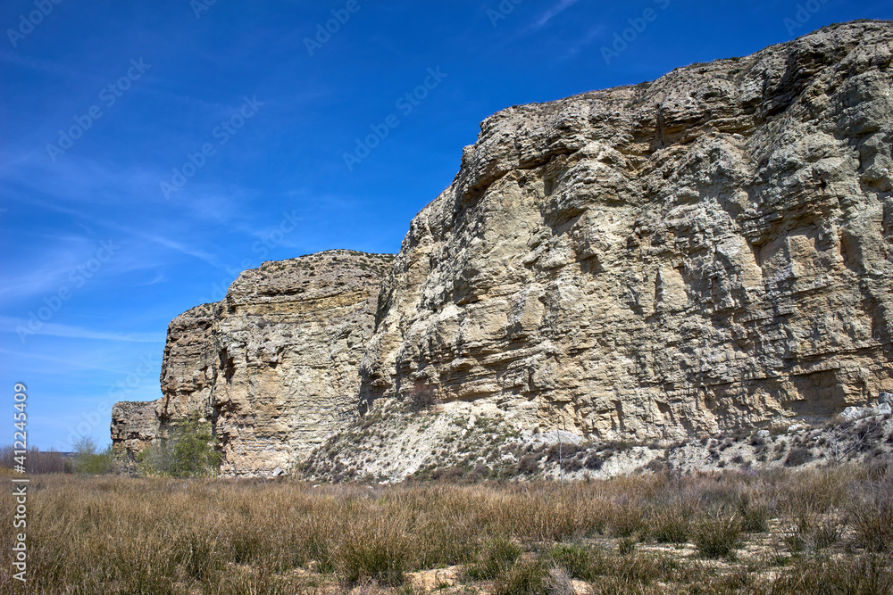 Galacho de Juslibol, unique and singular ecosystem, a protected natural area located next to the Ebro river. Galacho de Juslibol, unique and singular ecosystem, a protected natural area located next to the Ebro river.