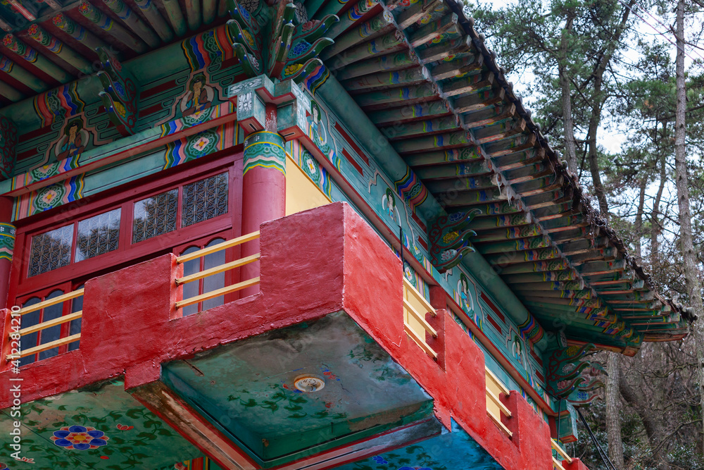 Fototapeta premium Gumyeongsa Temple. Busan, South Korea.