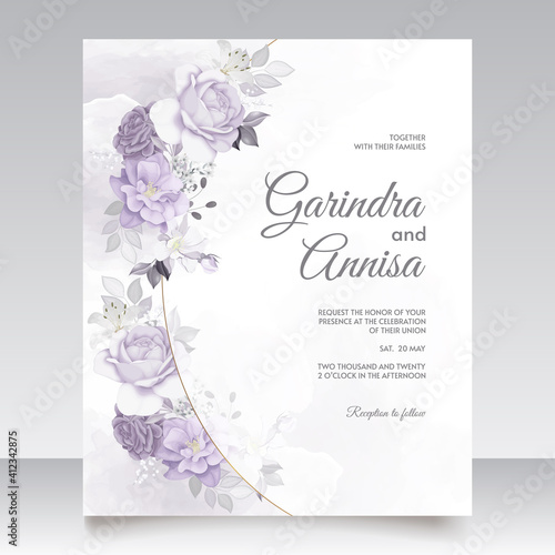 Elegant wedding invitation card with purple  floral and leaves template Premium Vector