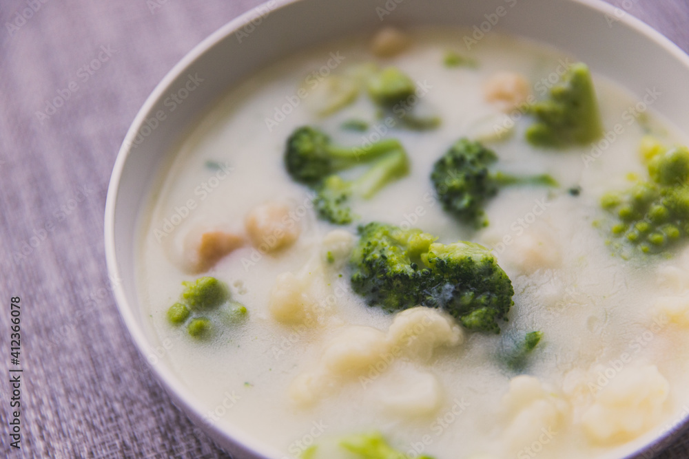 ホワイトシチュー
White cream stew ホワイトシチュー
White cream stew