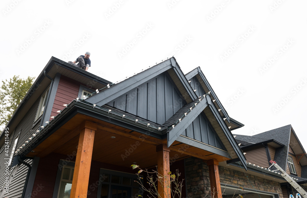 Professional Installing Christmas Lights Professional Installing Christmas Lights