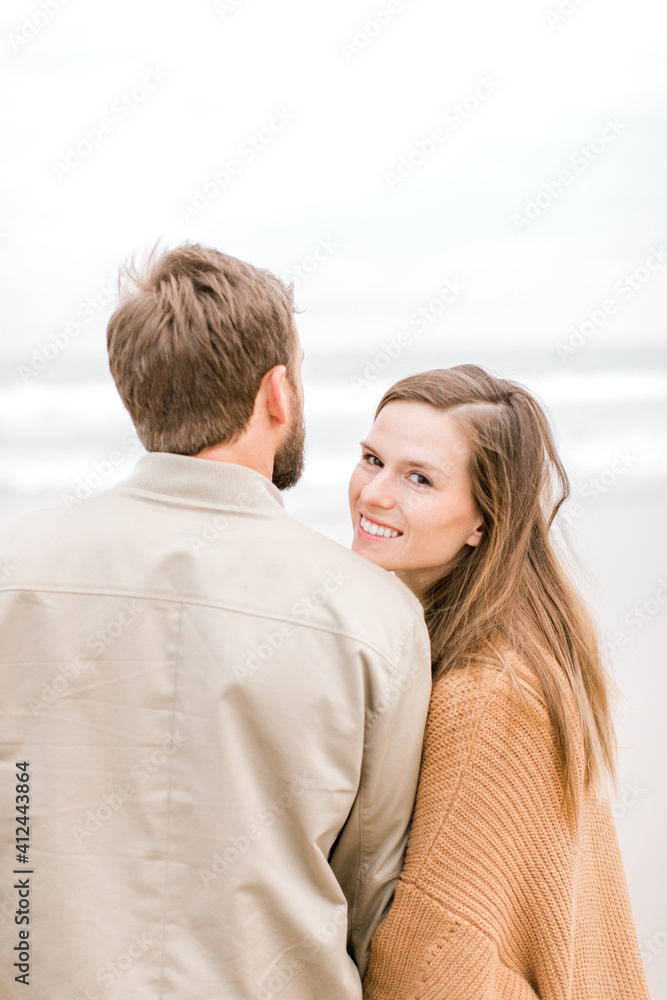 Fototapeta premium CHARLOTTE + BRYAN | PROPOSAL