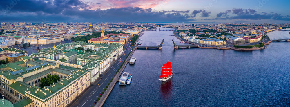 Saint Petersburg. Russia. Panorama of St. Petersburg from a height. White night. Ship with scarlet sails in the waters of the Neva. Business card of Petersburg. Celebration for high school graduates. - obrazy, fototapety, plakaty 
